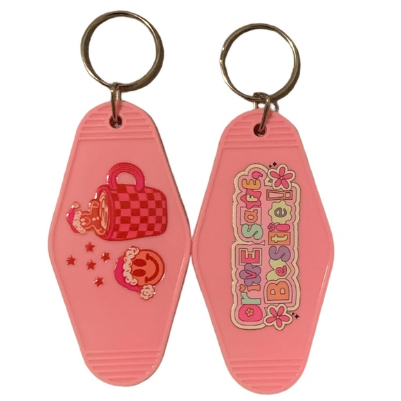 Motel Keychains - Picture 6 of 16